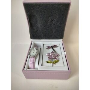 Gruen ladies watch and pin set purple lavendar w/ box